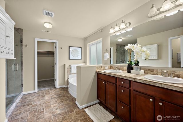 2906 293rd Street S, Roy, WA 98580