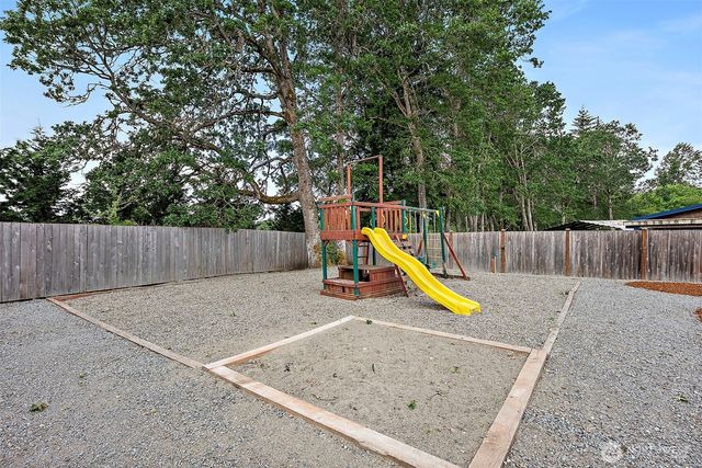2906 293rd Street S, Roy, WA 98580