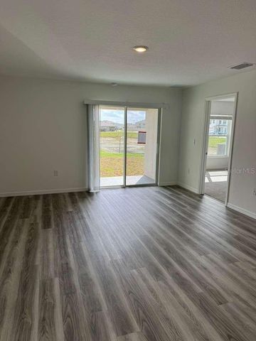 37066 KINGS CROWN DRIVE, Zephyrhills, FL 33541