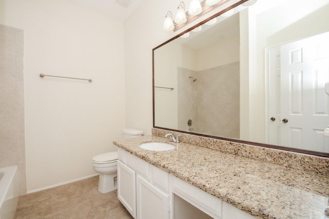 664 Wilcrest 664, Houston, TX 77042