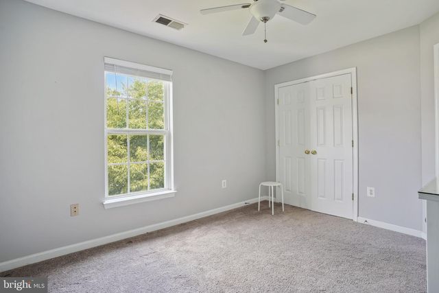 4957 BREEZE WAY, Dumfries, VA 22025