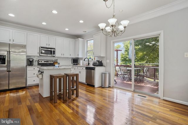 4957 BREEZE WAY, Dumfries, VA 22025