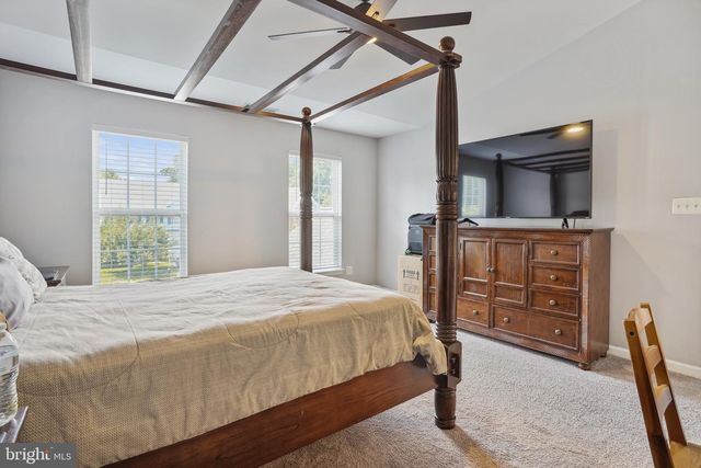 4957 BREEZE WAY, Dumfries, VA 22025