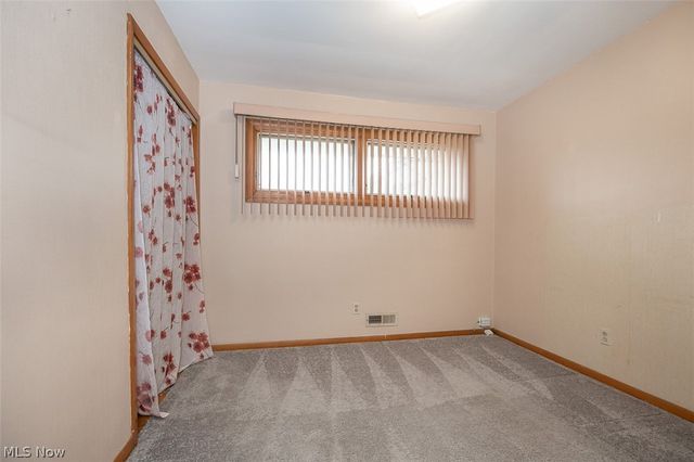 5531 Briarcliff Drive, Garfield Heights, OH 44125