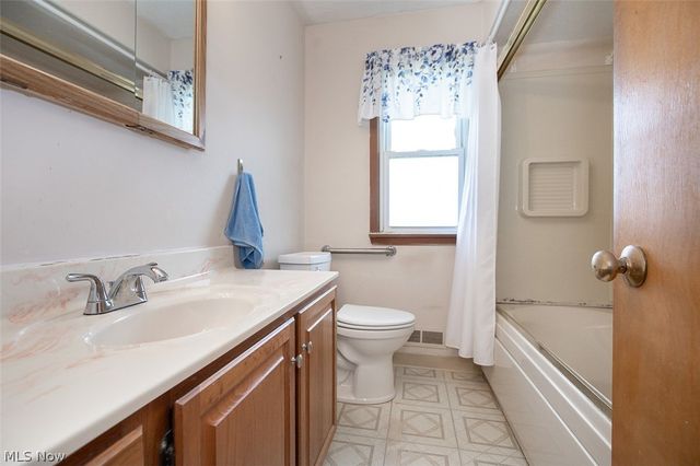 5531 Briarcliff Drive, Garfield Heights, OH 44125