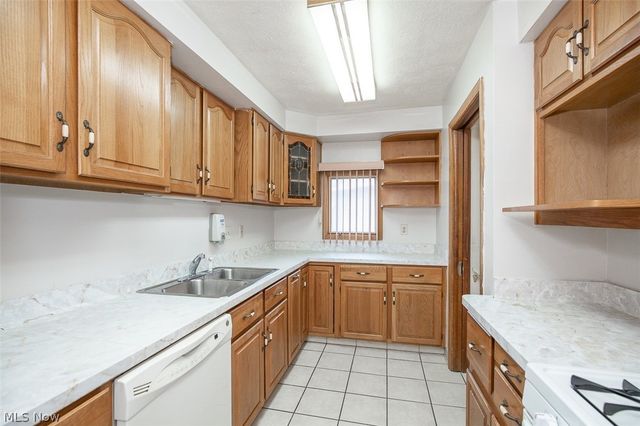 5531 Briarcliff Drive, Garfield Heights, OH 44125