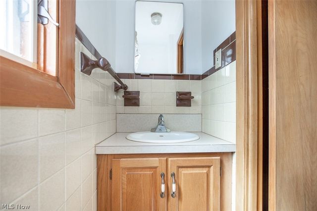 5531 Briarcliff Drive, Garfield Heights, OH 44125