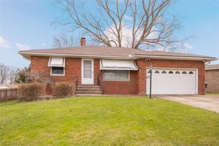 5531 Briarcliff Drive, Garfield Heights, OH 44125