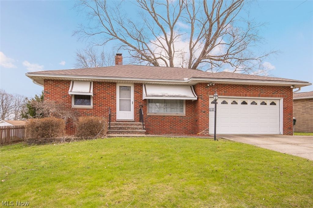 5531 Briarcliff Drive, Garfield Heights, OH 44125