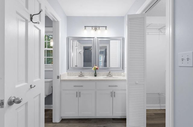 946 Melrose Drive, Charleston, SC 29414