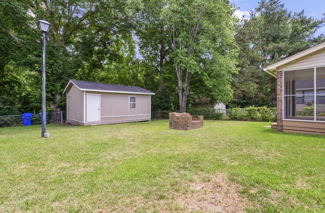 946 Melrose Drive, Charleston, SC 29414