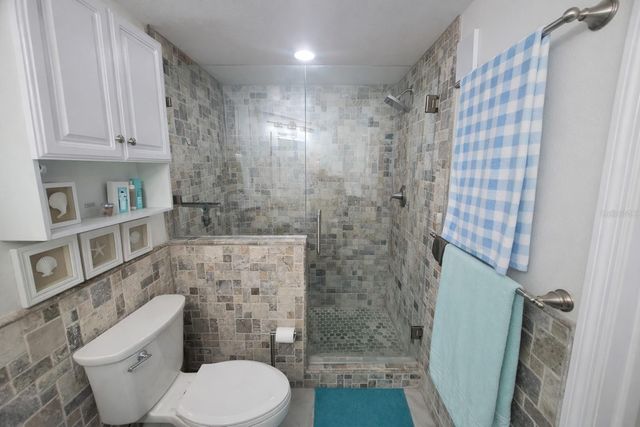 2333 FEATHER SOUND DRIVE B406, Clearwater, FL 33762