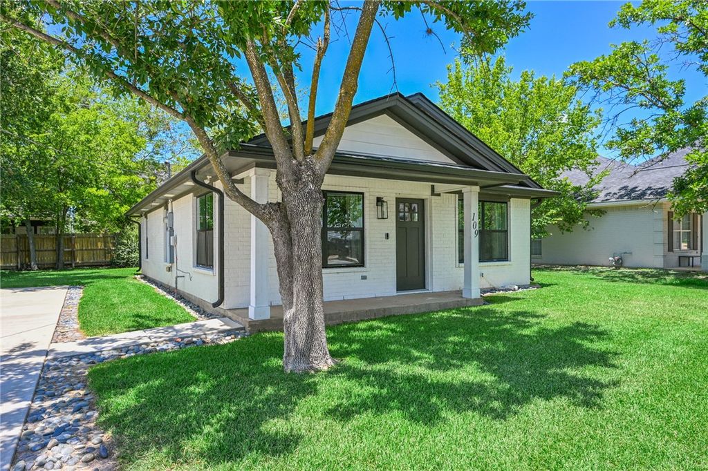 109 Sterling Street, College Station, TX 77840 — photo 2