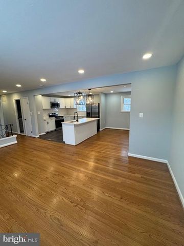 2009 TINKER DR, Fort Washington, MD 20744