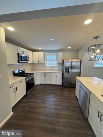 2009 TINKER DR, Fort Washington, MD 20744