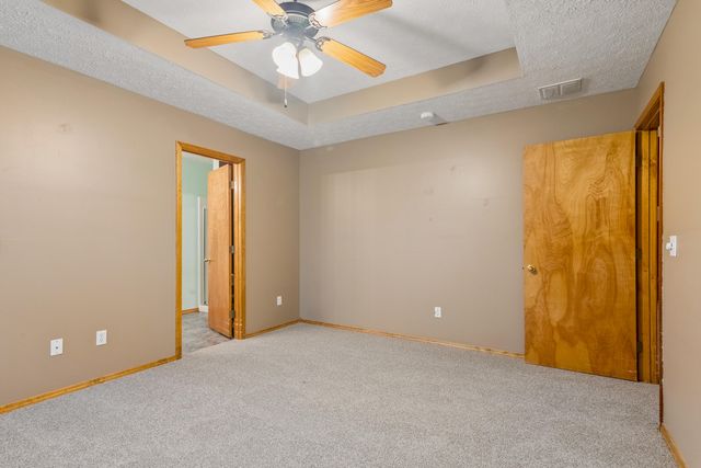 3839 W Village Terrace, Springfield, MO 65810