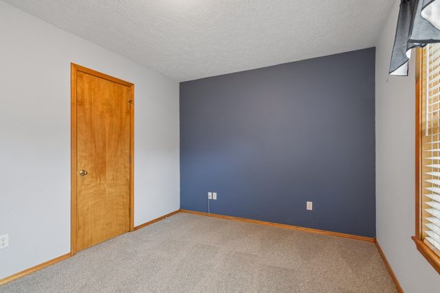 3839 W Village Terrace, Springfield, MO 65810