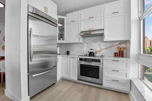 550 Okeechobee Boulevard 502, West Palm Beach, FL 33401