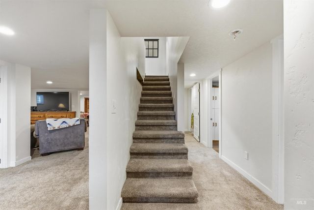 28627 Emmett Rd, Caldwell, ID 83607