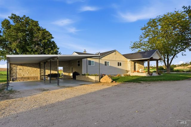 28627 Emmett Rd, Caldwell, ID 83607