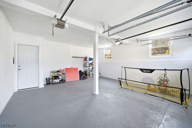 28 Raynor Rd, Morris Twp., NJ 07960