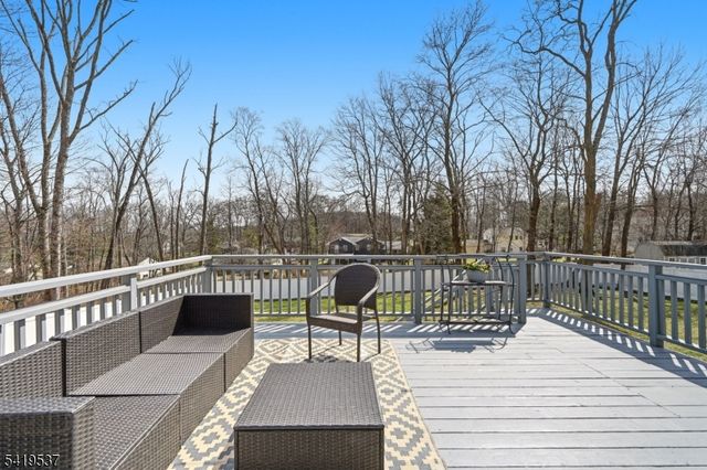 28 Raynor Rd, Morris Twp., NJ 07960