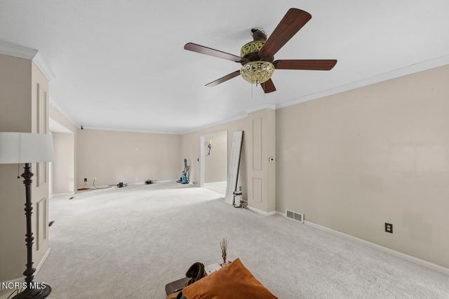 5312 Fredelia Drive, Toledo, OH 43623