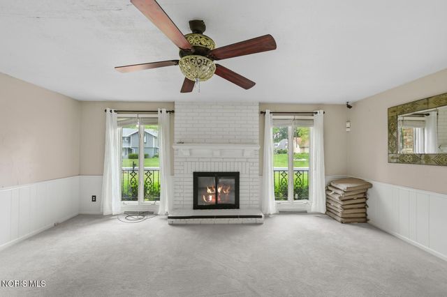 5312 Fredelia Drive, Toledo, OH 43623