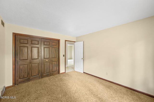 5312 Fredelia Drive, Toledo, OH 43623