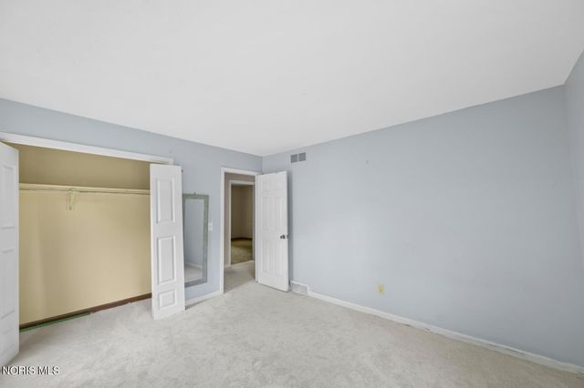5312 Fredelia Drive, Toledo, OH 43623