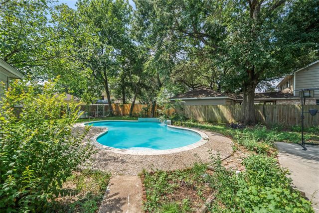 715 Marne Lane, Houston, TX 77090