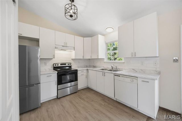 1001 Parc Central Drive, Festus, MO 63028