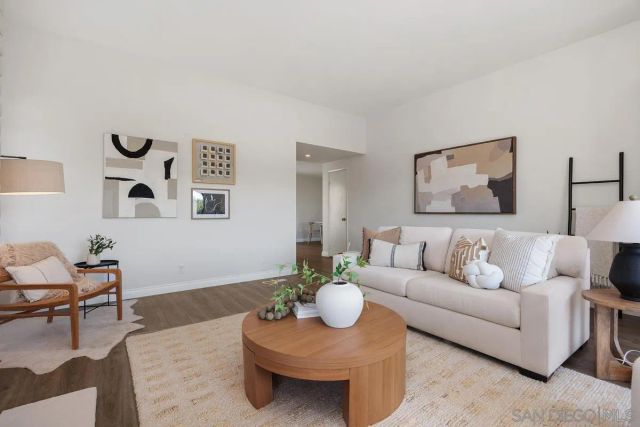 6660 Reservoir, San Diego, CA 92115