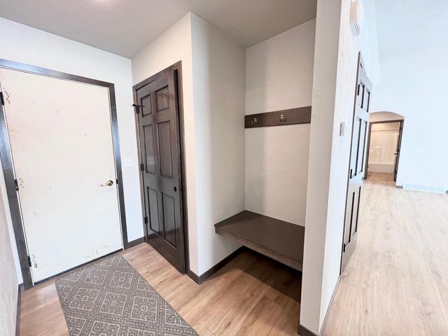 2040 RED FOX LANE, Kaukauna, WI 54130