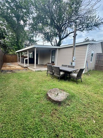 889 Quail Creek Circle, Pottsboro, TX 75076