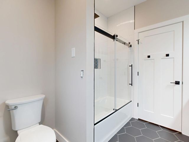 80 Sawmill Creek Trail, Saginaw, MI 48603