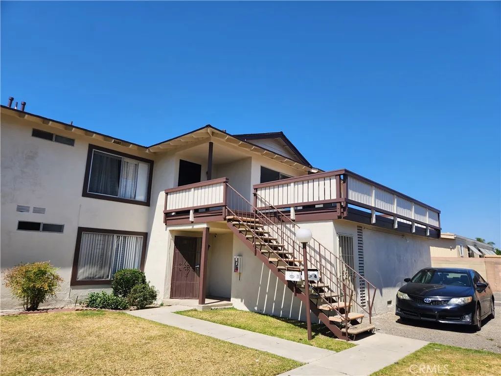 212 S Delano, Anaheim, CA 92804
