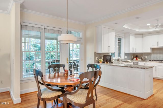 74304 Hasell, Chapel Hill, NC 27517