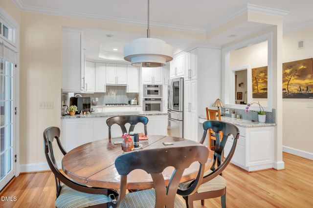 74304 Hasell, Chapel Hill, NC 27517