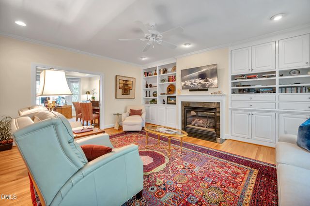 74304 Hasell, Chapel Hill, NC 27517