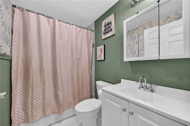 177 cowesett Avenue, West Warwick, RI 02893