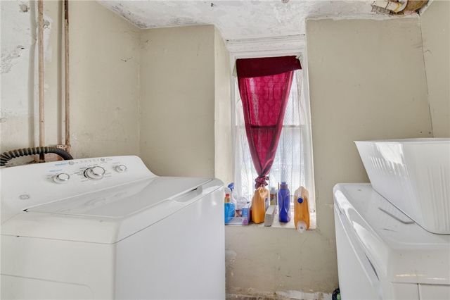 177 cowesett Avenue, West Warwick, RI 02893