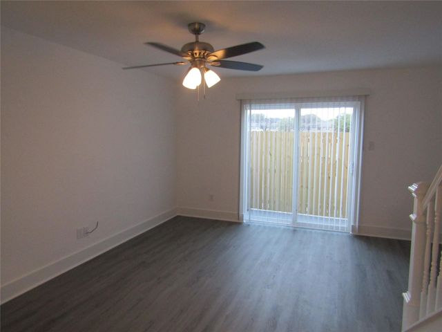 818 W Collins Street, Denton, TX 76201