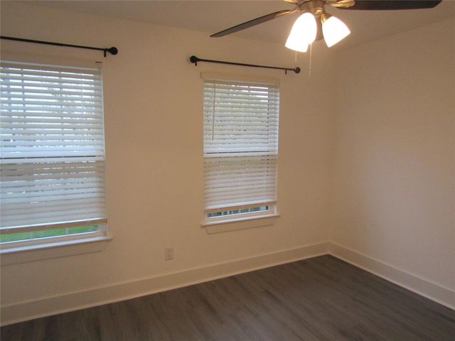 818 W Collins Street, Denton, TX 76201