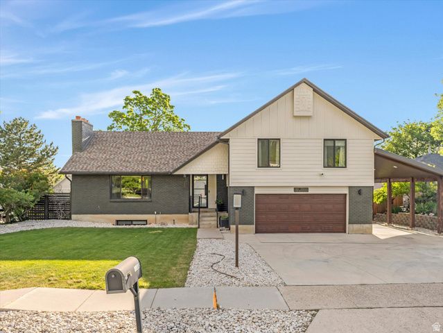 11462 S HIDDEN VALLEY BLVD, Sandy, UT 84092