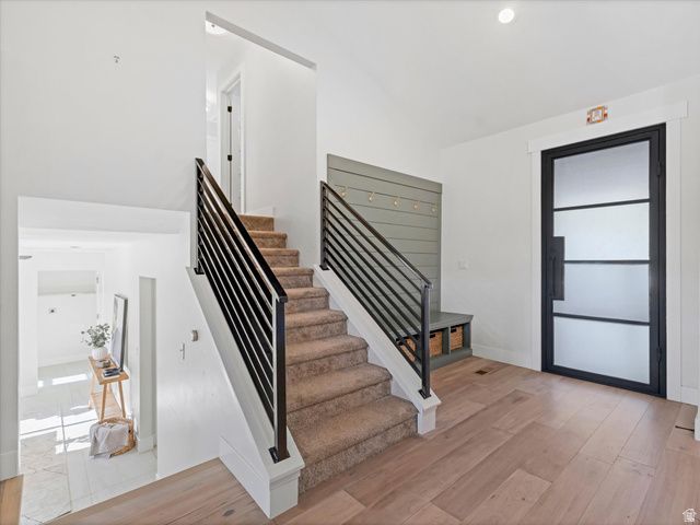 11462 S HIDDEN VALLEY BLVD, Sandy, UT 84092