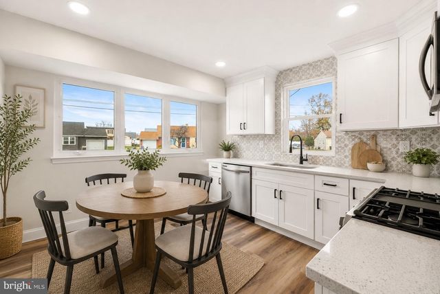 23 HASTINGS RD, Hamilton, NJ 08620