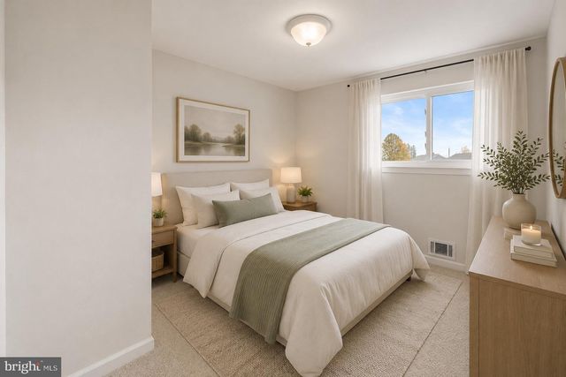 23 HASTINGS RD, Hamilton, NJ 08620