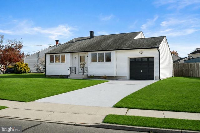 23 HASTINGS RD, Hamilton, NJ 08620