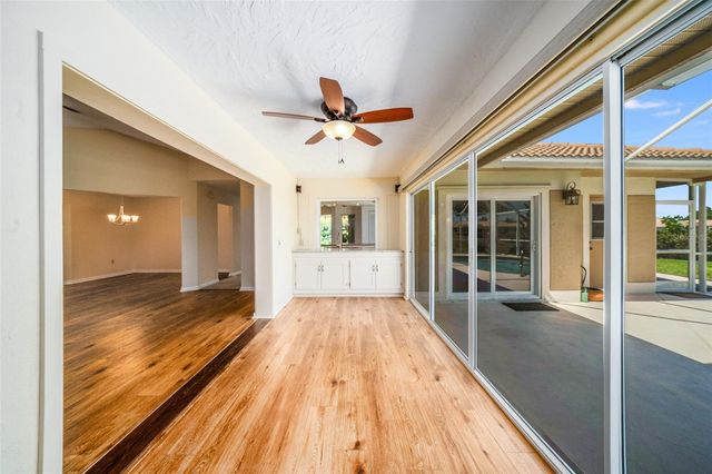 3162 E VILLAGE DRIVE, Venice, FL 34293